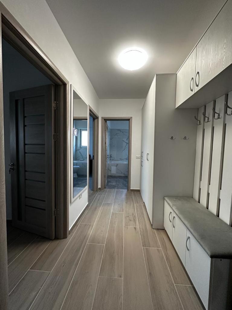 Cozy Studios In Suceava Exterior foto